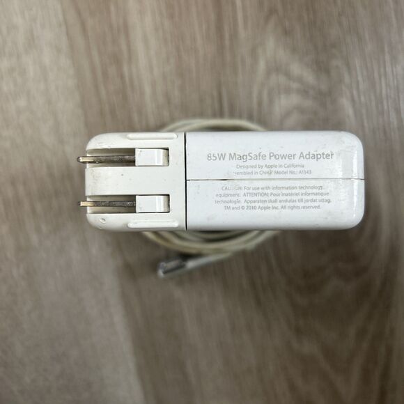 Apple Magsafe Adapter Lot of 3 MacBook Pro Genuine Chargers 45W 60W 85W READ - Picture 6 of 10